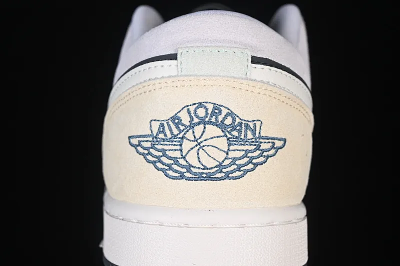 All categories Air Jordan Jordan series basketball shoes Air Jordan 1 Low Air Jordan 1 Low AJ1 Joe 1 black and white pink low-top retro cultural basketball shoes IB7109-004